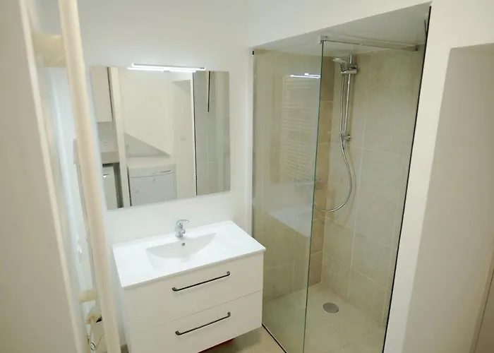 Hermine 4 Personnes * Vroncourt